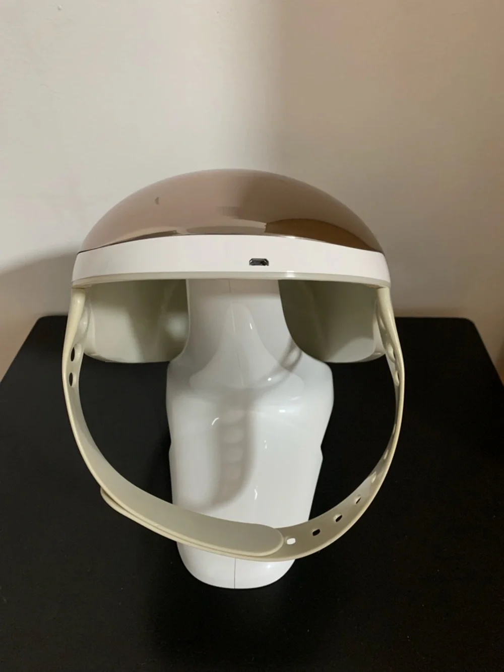 CELLRETURN LED Face Mask - Rose Gold & White